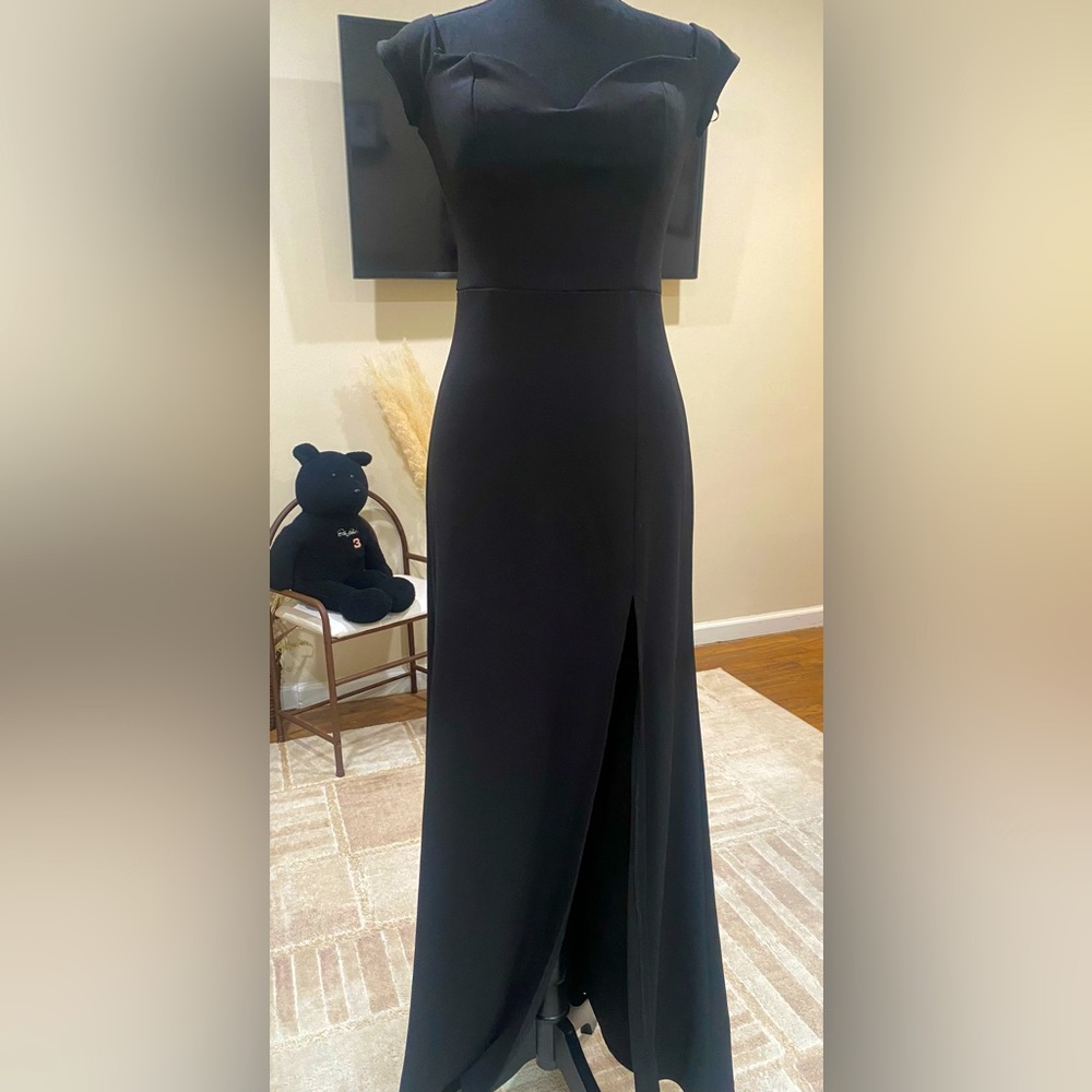 Black timeless piece